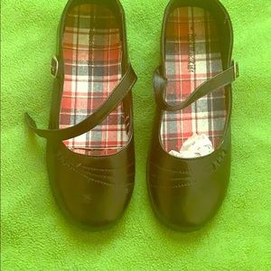 Girls dress shoes